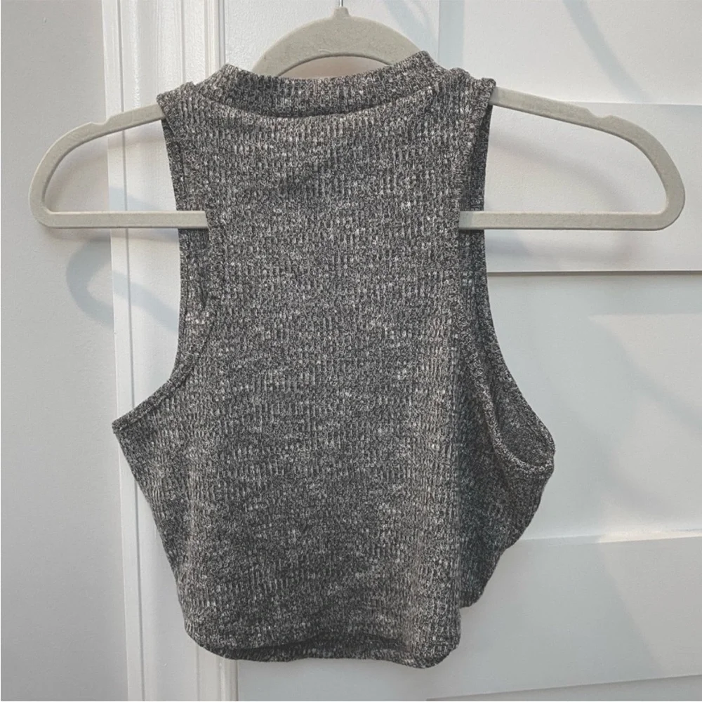 Gymshark Ribbed Knit Crop Tank - Picture 3 of 4